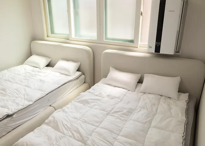 Comfortable 3-room In Namguro Station 首爾