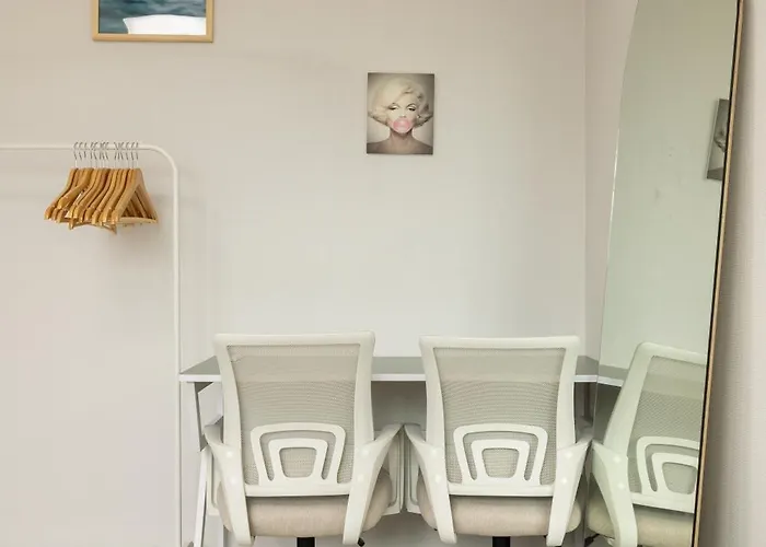 Comfortable 3-room In Namguro Station 公寓 *