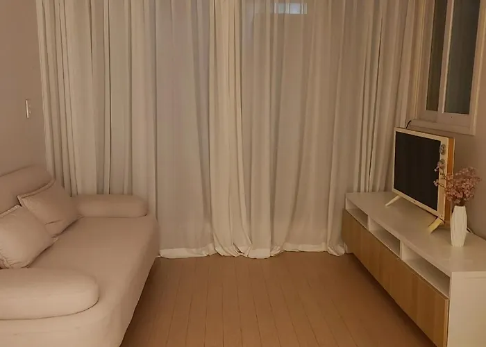 公寓 Comfortable 3-room In Namguro Station